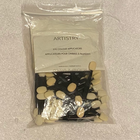 New Artistry Brand Make Up brushes - Picture 6 of 15